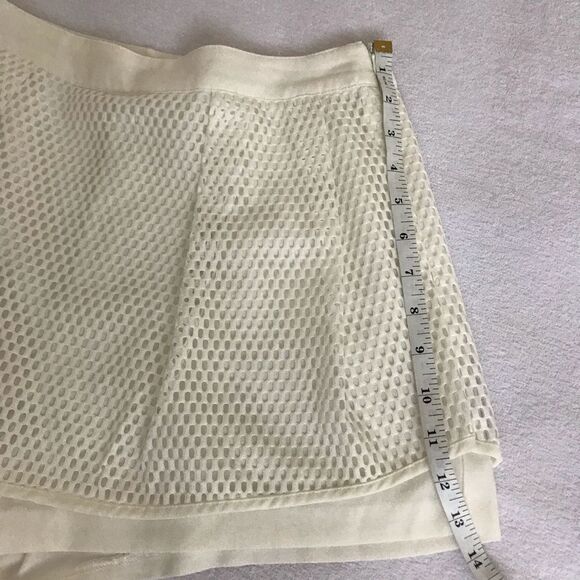 J.O.A Los Angeles White Shorts Net Outer Style Medium - Picture 10 of 12
